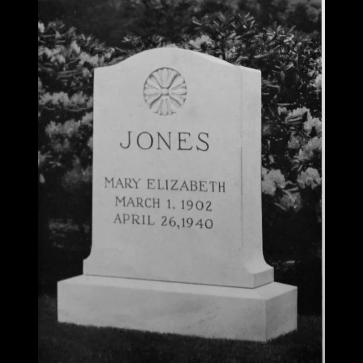 Historical catalog design: jones