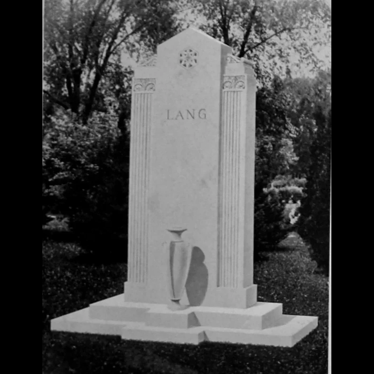 Historical catalog design: lang