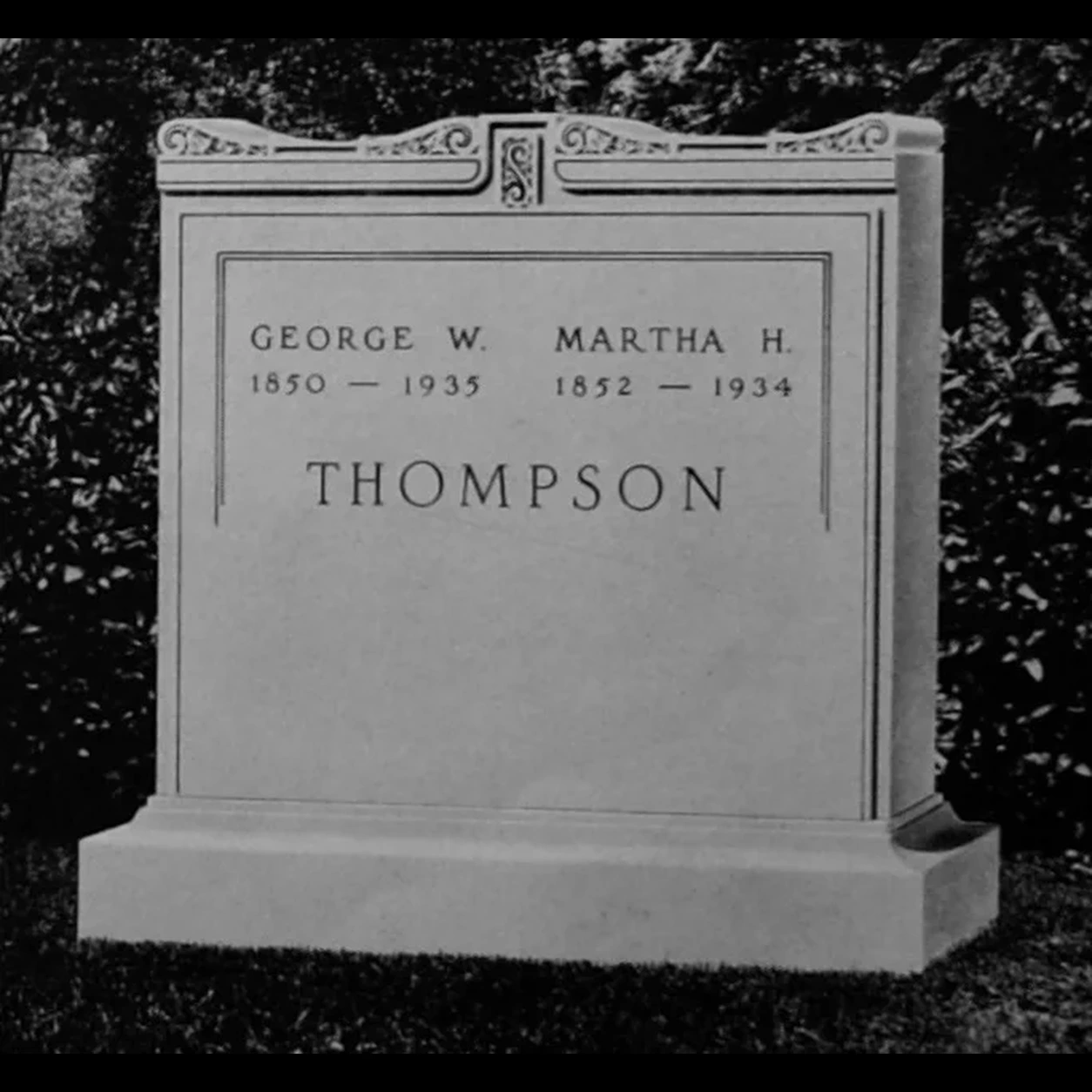 Historical catalog design: thompson 001